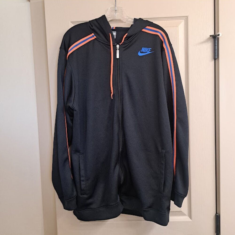 nike Mens zip-up jacket from back in the Day Nike vintage look  size large black